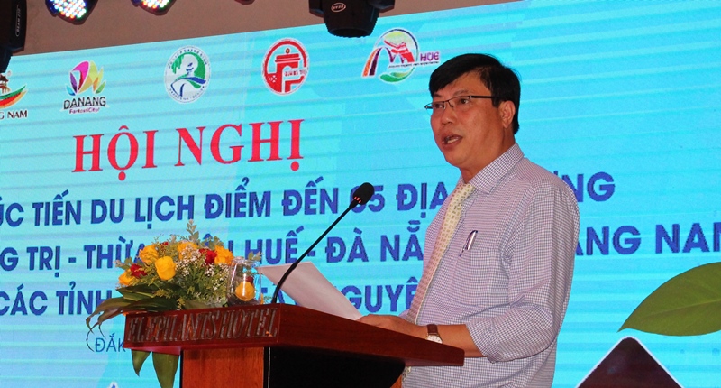 Ông Đặng Đông Hà- Phó Giám đốc Sở Văn hóa, Thể thao và Du lịch Quảng Bình phát biểu khai mạc Hội nghị